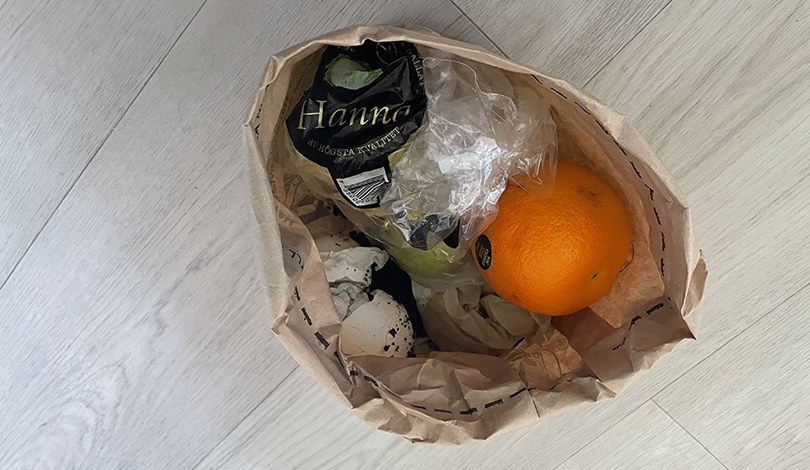 Matavfall och plast.