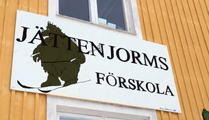 Skylt med Jätten Jorm